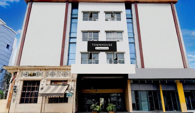 Super Townhouse Narayanaguda Metro