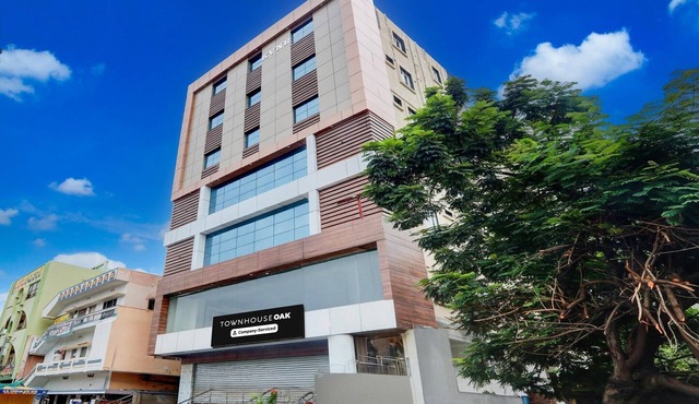Super Townhouse Oak Public Garden in Warangal