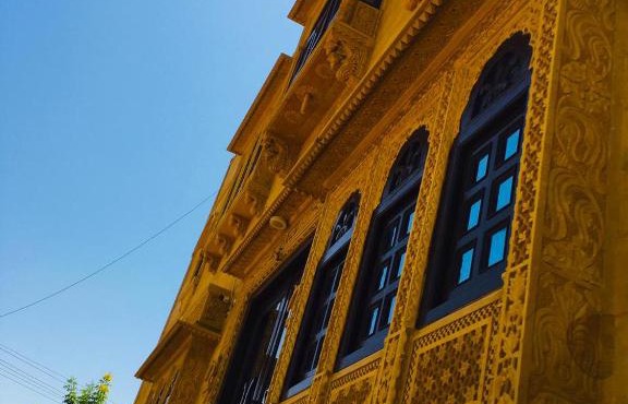 Thakurji Palace