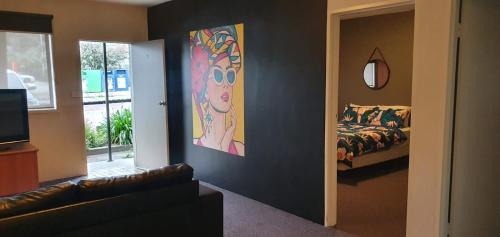 The Black Horse Hotel in Bulla