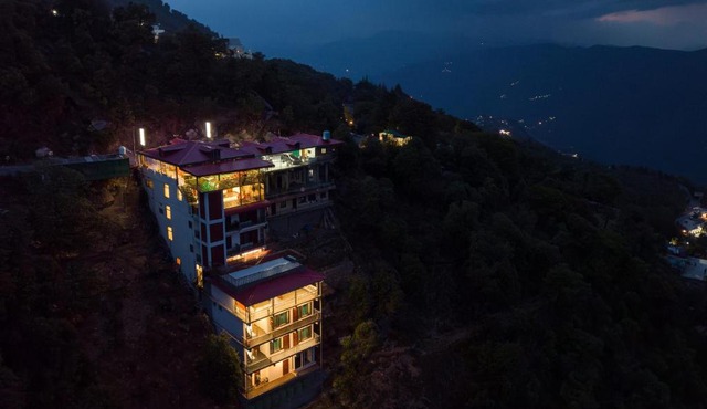 The Blues Hotel Forest View Near Mall Road Mussorrie in Mussoorie