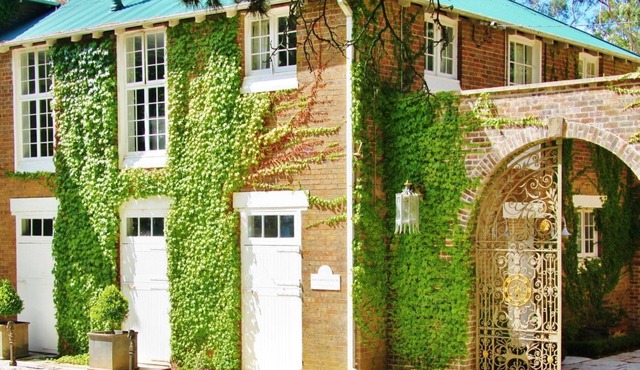 The Carriage House - 3 night discount for Easter 2026 in Bowral