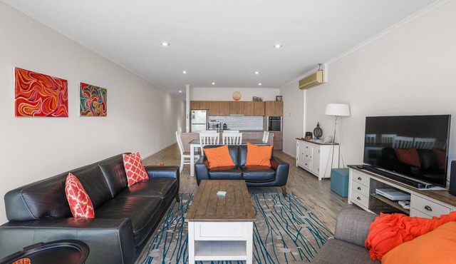 The Foreshore Apartment in Apollo Bay