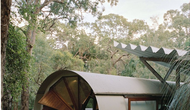 'The Hide' in the beautiful Sunrise at 1770 estate. in Agnes Water