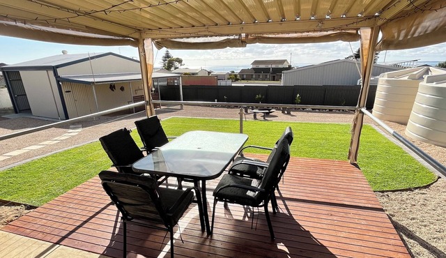 The Lighthouse - lovely 3 bedroom home- Sea glimpses from the back deck! in Point Turton