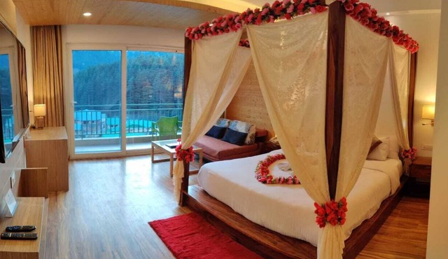 The Orchard Greens Resort - A Centrally Heated Property