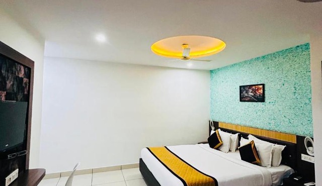 The Porch Inn Hotel & Service Apartments Near Nimhans Hospital