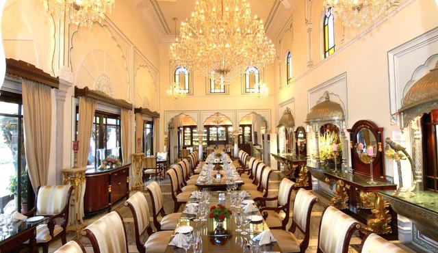 The Raj Palace (Small Luxury Hotels of the World)
