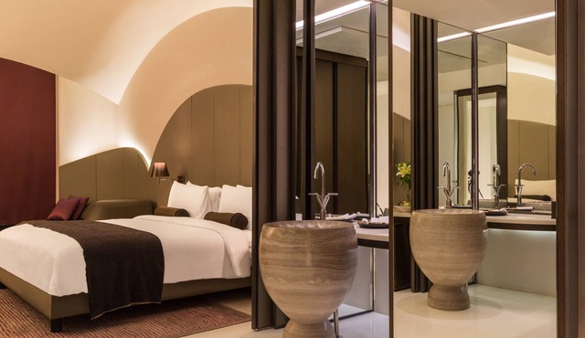 The Roseate New Delhi