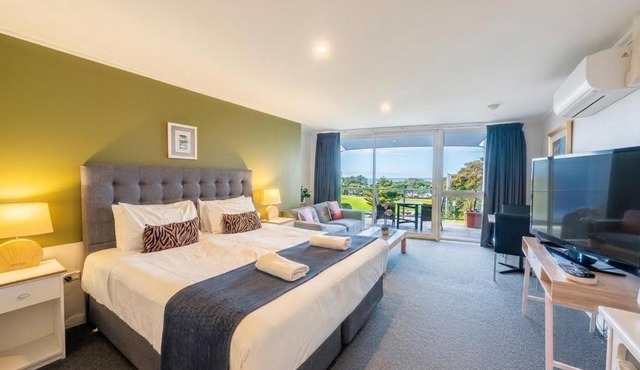 The Sandridge Motel in Lorne
