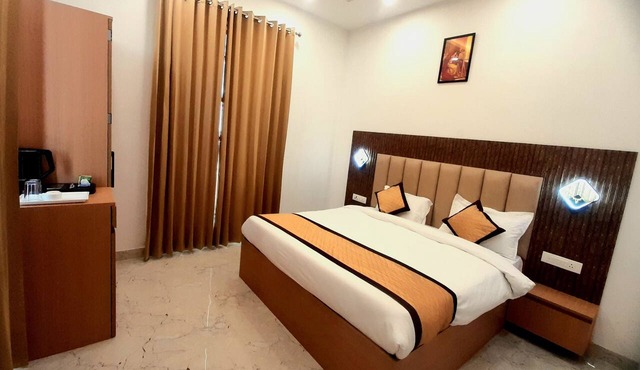 THE SHEHNAI RESORT