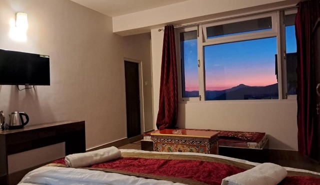 The Sherpa's Abode