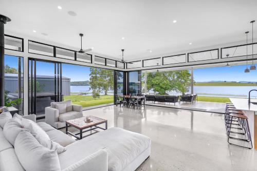 The Ski Shack - Lake Tinaroo in Barrine