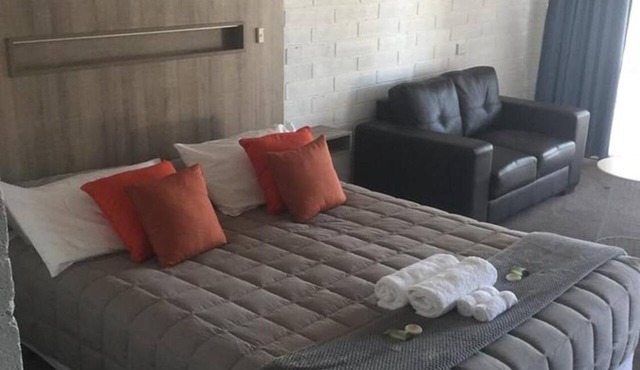Thomas Lodge Motel in Tocumwal