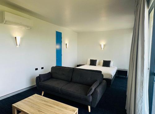 Thornton Executive Hotel in Maitland