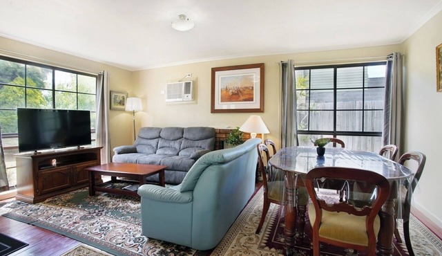 Three Bedroom Sweet Retreat in Coburg in Coburg North