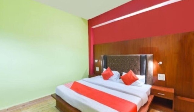 Tosh Regency in Bhuntar