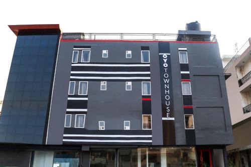 Townhouse Derawal Nagar