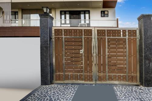 Townhouse Hotel Viraj in Gurgaon