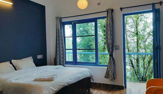 Tree House Bhagsu