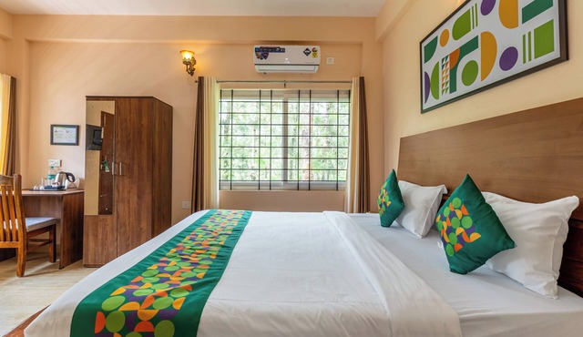 Treebo Arabica Valley-Coffee Plantation Retreat
