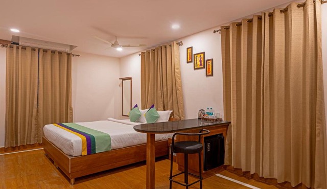 Treebo Purva Crest, Gachibowli DLF