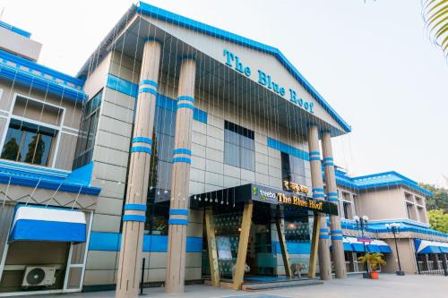 Treebo The Blue Roof With Swimming Pool in Thane