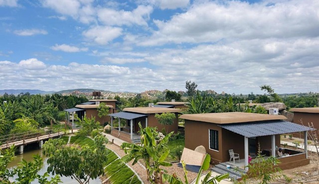 Tungabhadra Resort Hampi in Munirābād
