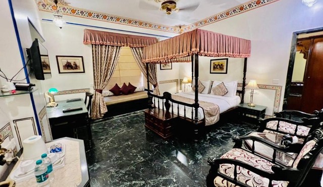 Umaid Mahal - A Heritage Style Boutique Hotel