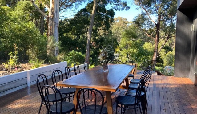 Unique modern, spacious, clean large 3 bedroom + study in beautiful Blackwood in Blackwood