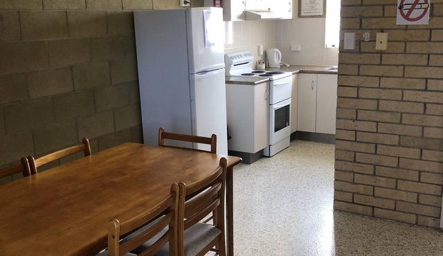 Unit 6 Pattison in Emu Park