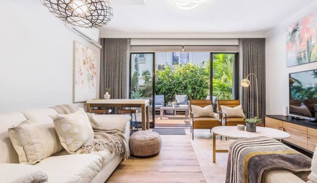 Urban Cosy Osborne Glen Iris 3BR Free Parking in Glen Iris