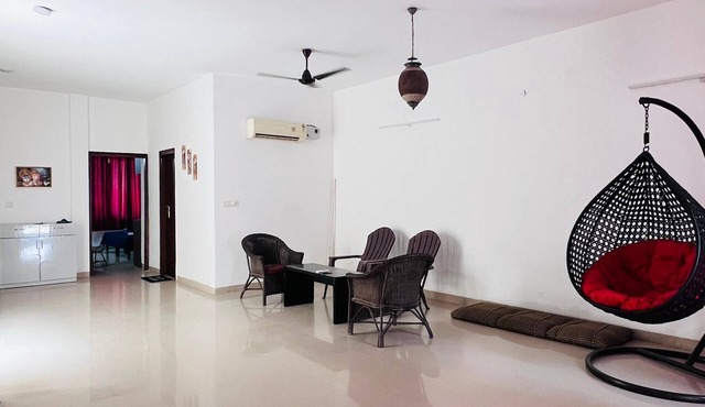 Vardaan Luxury Villa, Emaar MohalinCharming Owner Free 3-bedroom Luxurious Villa in Sahibzada Ajit Singh Nagar