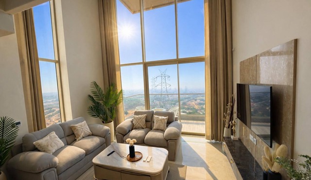 Velantra Sky Duplex Luxury High-Rise Stay with Panoramic Views