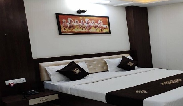 Vinayak Palace Hoshangabad in Jagdalpur