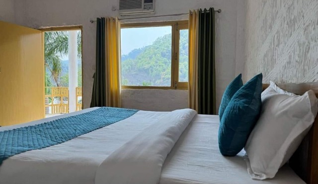 Wild Vista Marchula Riverside Resort Jim Corbett in Marchula