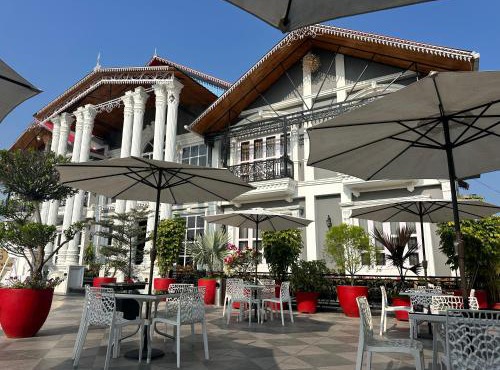 YKC Hotels & Resorts