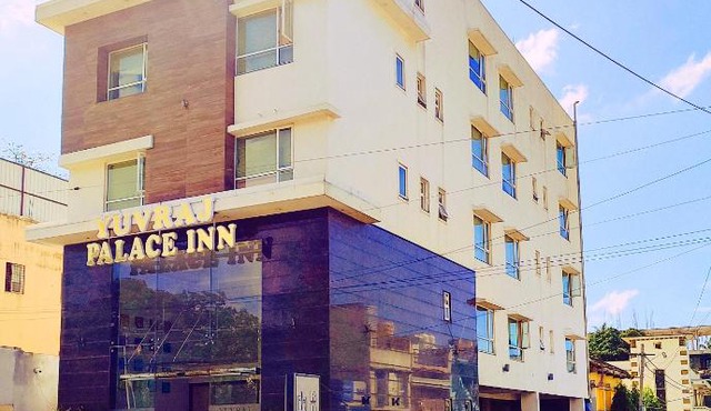 Yuvraj Palace Inn