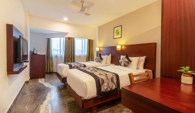 Zip By Spree Hotels Mangala Towers Thrissur