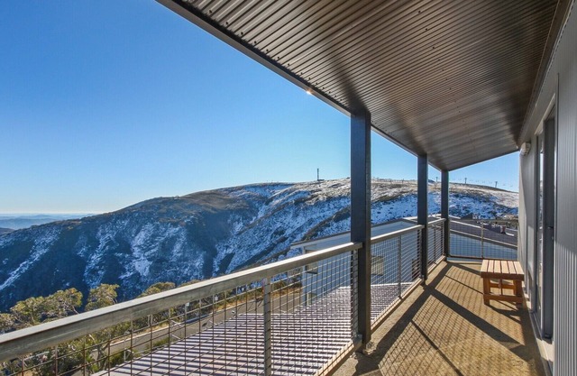Alpine Heights 18 - Mt Hotham in Hotham Heights