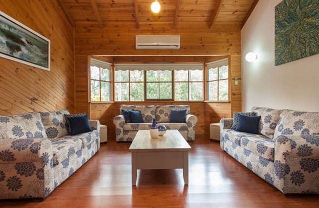 Cottage 