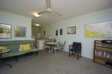 Beachcomber Unit 3 Magnetic Island in Arcadia