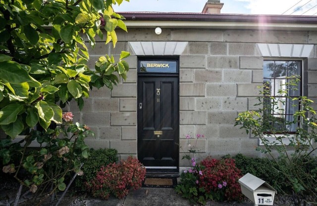 Berwick Cottage Battery Point 