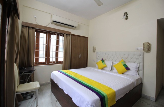 Ac At Anamitra 