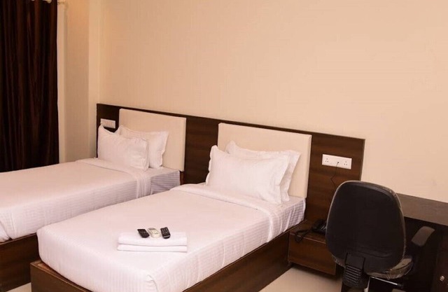 Elephant Suites Brookefield # 23