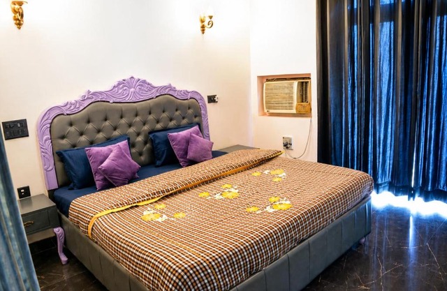 Oyo Hotel 