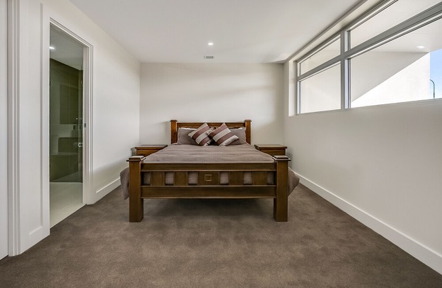 Salt Five Apartment - Main Street Location in Sorrento