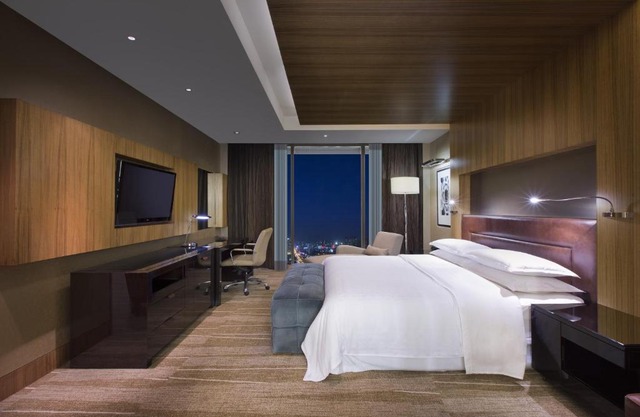 Sheraton Grand Bangalore Hotel At Brigade Gateway 