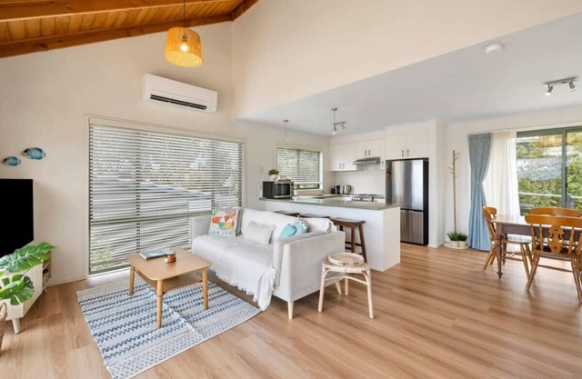 Sun-Filled Jan Juc with Ocean Views in Jan Juc