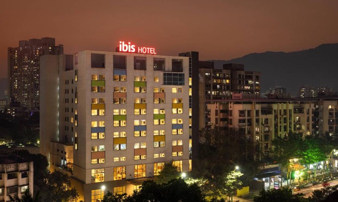 Thane West Hotel | 18 m² Hotel ∙ 3 guests